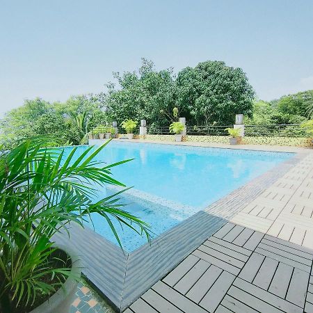 Silverador Resort Thane Eksteriør bilde