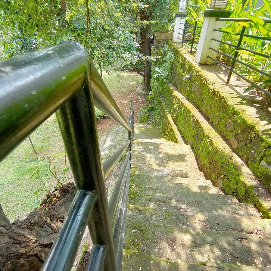 Silverador Resort Thane Eksteriør bilde