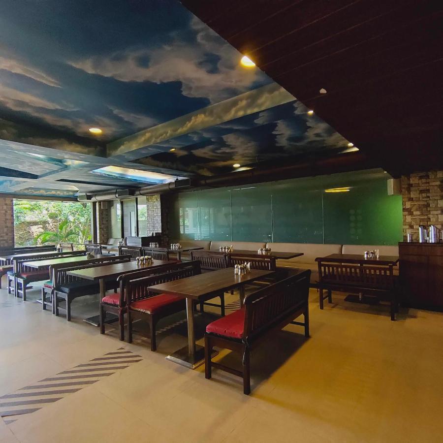 Silverador Resort Thane Eksteriør bilde
