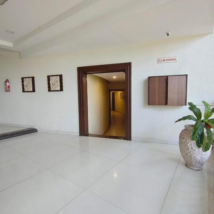 Silverador Resort Thane Eksteriør bilde