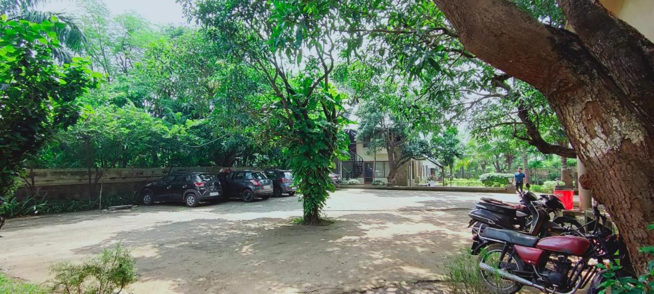 Silverador Resort Thane Eksteriør bilde